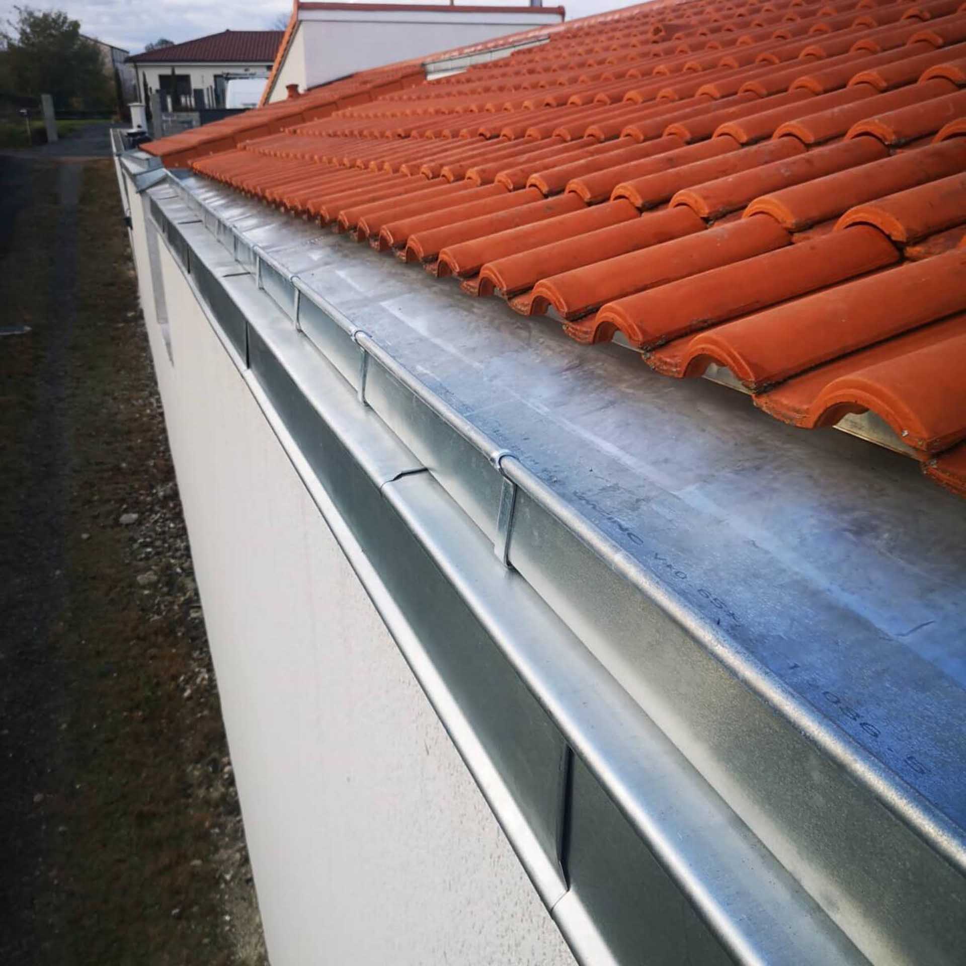 Chéneaux zinc encaissés
